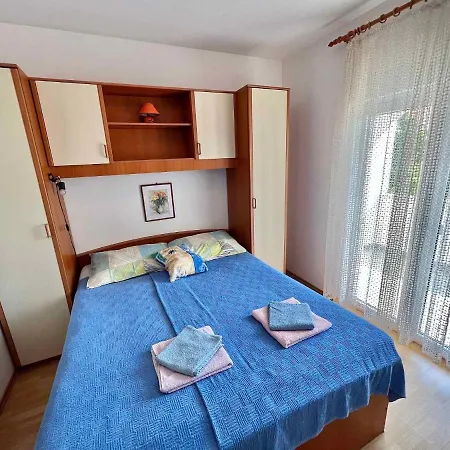 Apartment In 42437